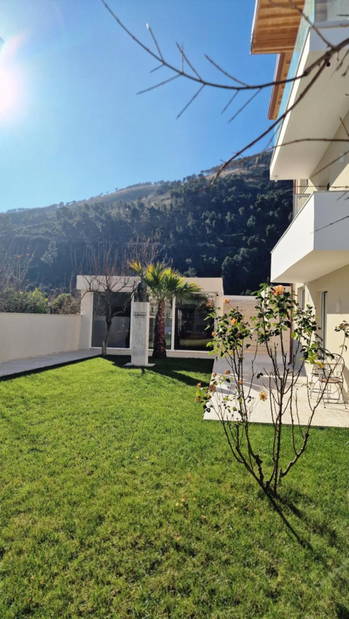 Apartaments Mimani 2 Μπεράτ Εξωτερικό φωτογραφία