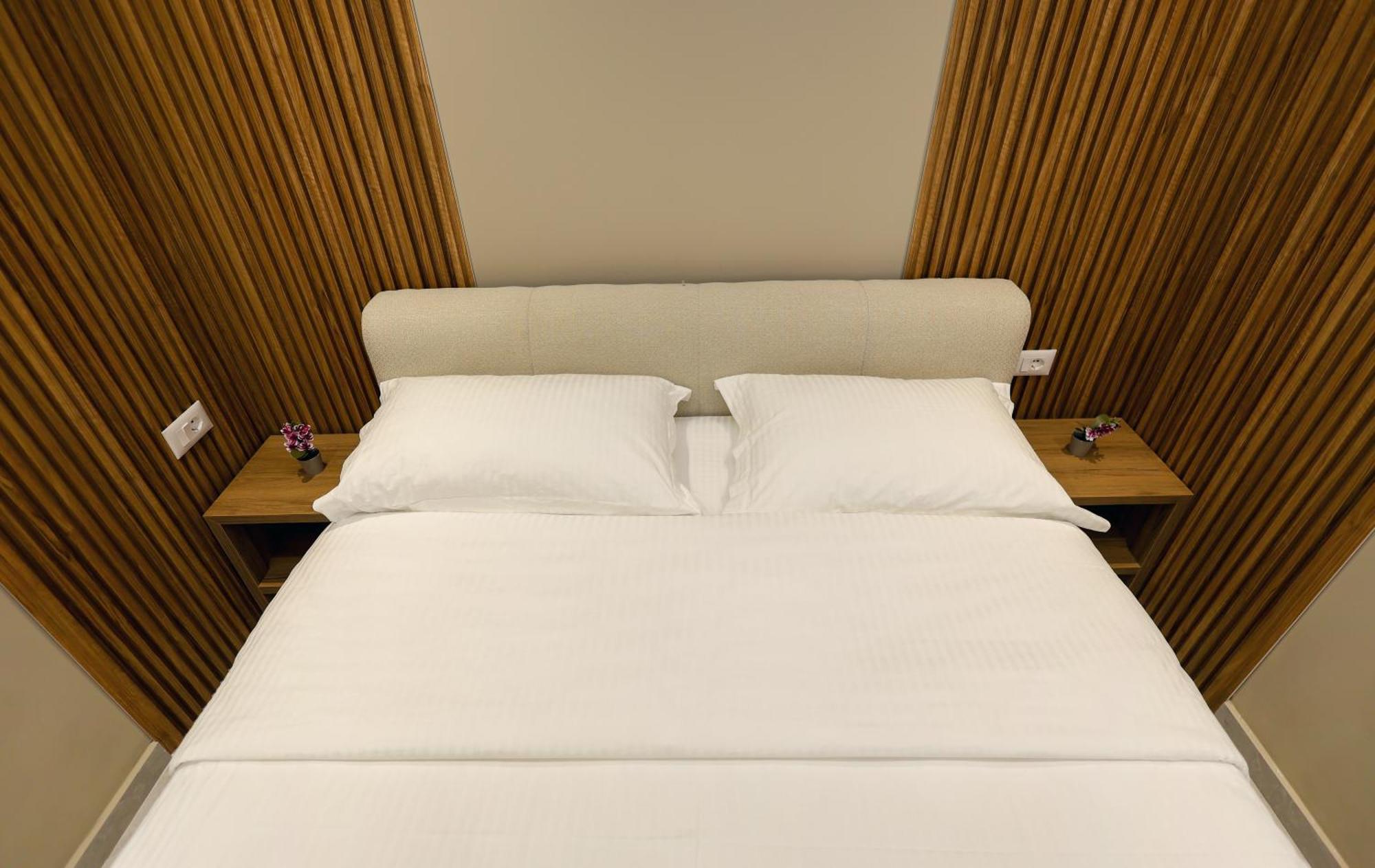 Apartaments Mimani 2 Μπεράτ Δωμάτιο φωτογραφία